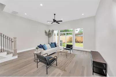 407A Sikes Street, Houston, TX 77018 - Photo 13