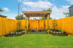 407A Sikes St, Houston, TX 77018 - Photo 47