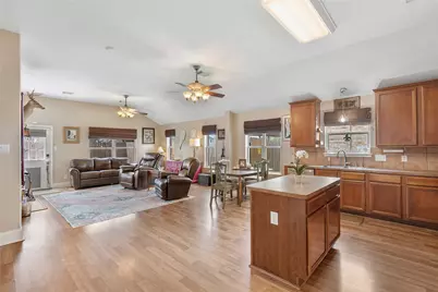 18035 Melissa Springs Drive, Tomball, TX 77375 - Photo 5