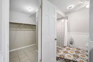 15119 Willow Branch Dr, Houston, TX 77070 - Photo 17