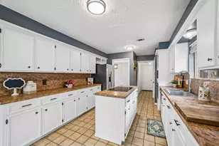 15119 Willow Branch Dr, Houston, TX 77070 - Photo 9