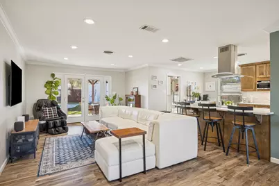 4423 Lemac Drive, Houston, TX 77096 - Photo 9