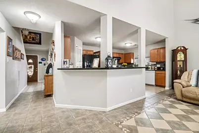 10827 Linden Gate Drive, Houston, TX 77075 - Photo 9