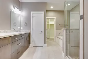 2217 St Emanuel St, Houston, TX 77003 - Photo 13