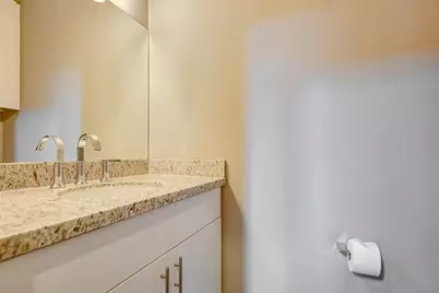 2217 St Emanuel Street, Houston, TX 77003 - Photo 5