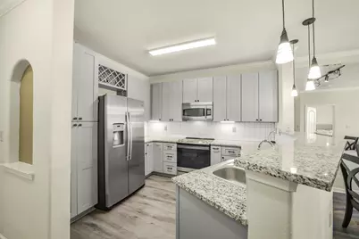 1711 Old Spanish Trail #437, Houston, TX 77054 - Photo 3