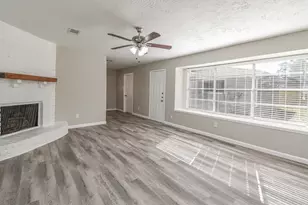 4318 Burkegate Dr, Spring, TX 77373 - Photo 5