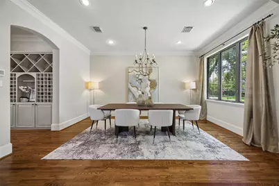 6261 Burgoyne Road, Houston, TX 77057 - Photo 11