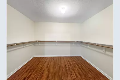 7521 Blue Jay Drive, Texas City, TX 77591 - Photo 9