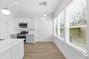 2825 De Soto St, Houston, TX 77091 - Photo 5