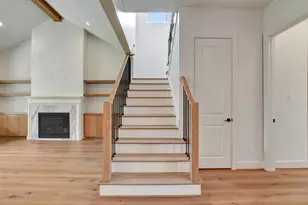 1825 Huge Oaks St, Houston, TX 77055 - Photo 5