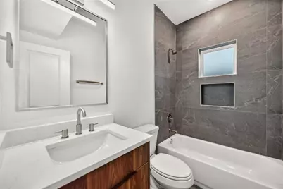 959/961 Ringold Street #A/B, Houston, TX 77088 - Photo 9