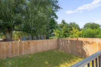 2303 Staples Street, Houston, TX 77026 - Photo 29