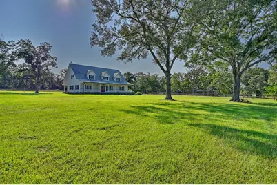 609 Piney Creek Road, Bellville, TX 77418 - Photo 1