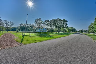 609 Piney Creek Road, Bellville, TX 77418 - Photo 3