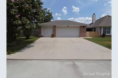 2711 Woodcreek Lane, Houston, TX 77073 - Photo 3