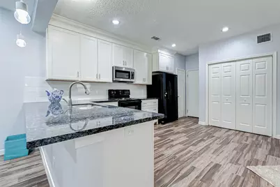 395 Rancho Bauer Drive, Houston, TX 77079 - Photo 27