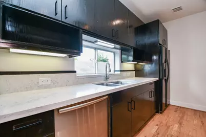 92 Dennis Street #B, Houston, TX 77006 - Photo 25