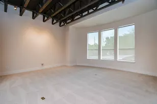 92 Dennis St, Houston, TX 77006 - Photo 21