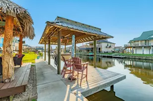 621 Warsaw St, Bayou Vista, TX 77563 - Photo 17