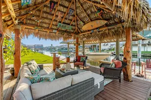 621 Warsaw St, Bayou Vista, TX 77563 - Photo 15