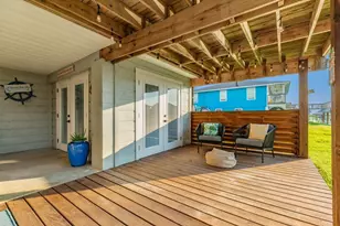 621 Warsaw St, Bayou Vista, TX 77563 - Photo 19