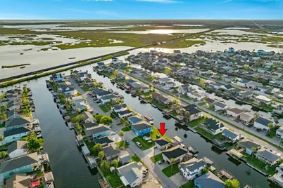 621 Warsaw Street, Bayou Vista, TX 77563 - Photo 11