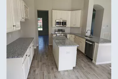 1301 Blueberry Lane, Friendswood, TX 77546 - Photo 7
