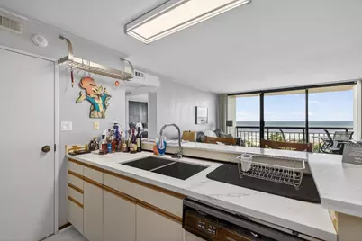 5220 Seawall Boulevard #735, Galveston, TX 77551 - Photo 11