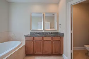 2910 Leeland St, Houston, TX 77003 - Photo 33