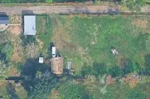 3931 Allen Rd, Pearland, TX 77584 - Photo 1