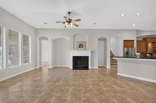 5923 Scarlett Bay Ct, Katy, TX 77450 - Photo 5