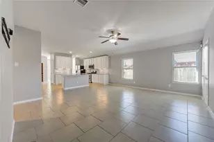 18107 Svensson Slade Ln, Houston, TX 77044 - Photo 9