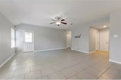 18107 Svensson Slade Lane, Houston, TX 77044 - Photo 7