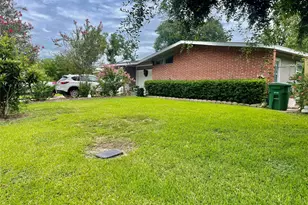 6609 Scribner Rd, Houston, TX 77074 - Photo 33