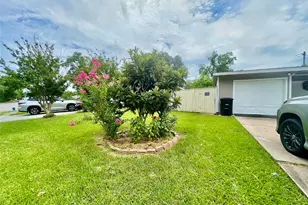 6609 Scribner Rd, Houston, TX 77074 - Photo 21