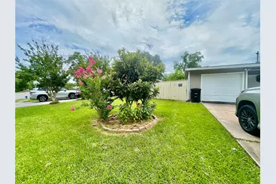 6609 Scribner Road, Houston, TX 77074 - Photo 11