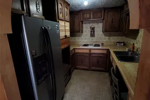 3710 19th St N, Texas City, TX 77590 - Photo 7