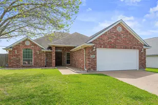 5305 Winchester Dr, Bryan, TX 77802 - Photo 1