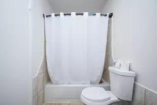 9231 Homeland Dr, Houston, TX 77083 - Photo 21