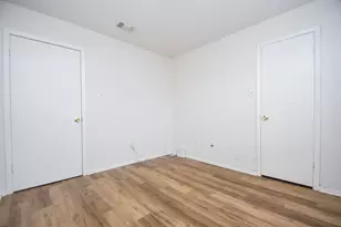 9231 Homeland Dr, Houston, TX 77083 - Photo 19