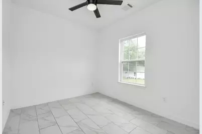 9003 Prairie View Drive #B, Houston, TX 77088 - Photo 19