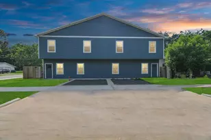 9003 Prairie View Dr, Houston, TX 77088 - Photo 1