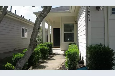 7627 Fallen Leaf, Missouri City, TX 77459 - Photo 1