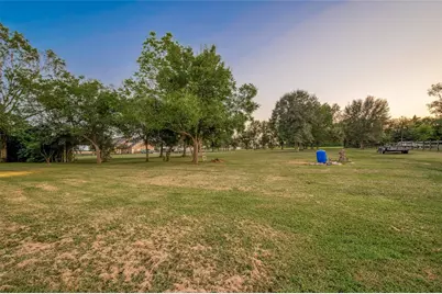 14438 Highway 36, Needville, TX 77461 - Photo 35