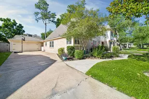 7611 Heritage Pines Dr, Humble, TX 77346 - Photo 3