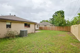 9719 Orangevale Dr, Spring, TX 77379 - Photo 31
