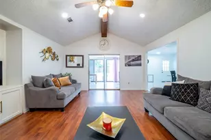 12302 Meadowdale Dr, Meadows Place, TX 77477 - Photo 13
