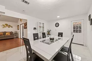 12302 Meadowdale Dr, Meadows Place, TX 77477 - Photo 17