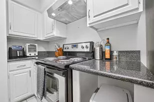 4000 Purdue St, Houston, TX 77005 - Photo 13